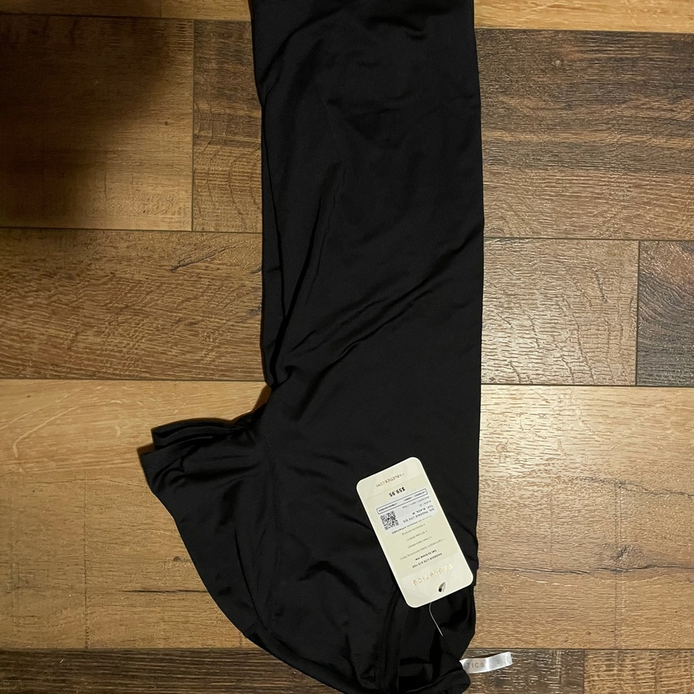 Fabletics Phoenix Lite Short-Sleeve Top NWT - Picture 3 of 3